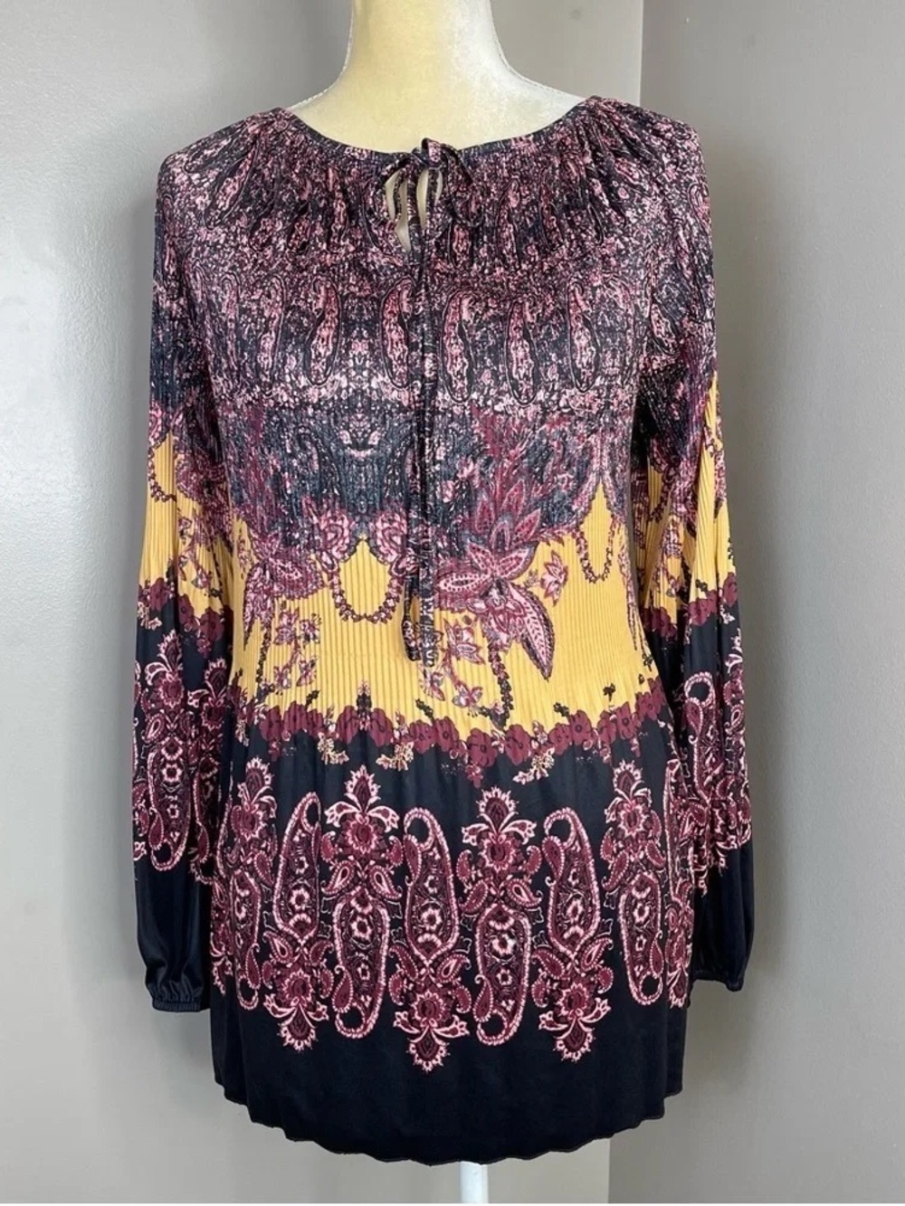 Women's Paisley Print Long-Sleeve Peasant Top - Pink & Gold